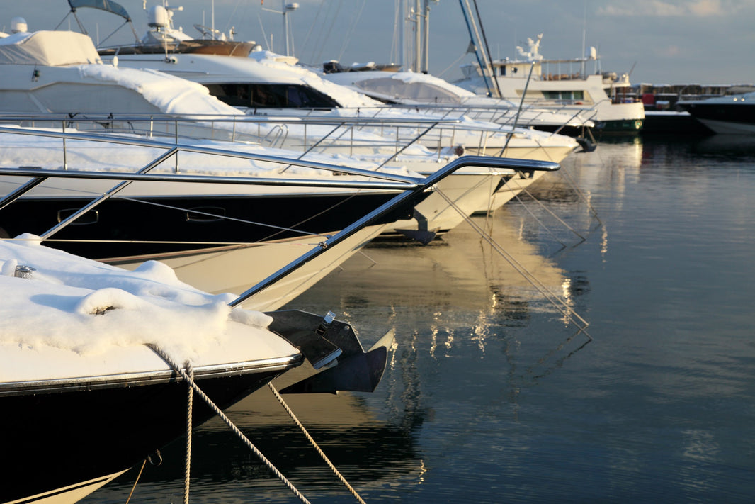 Mould, Damp, and Musty Smells: Keeping Your Boat Dry Between Trips